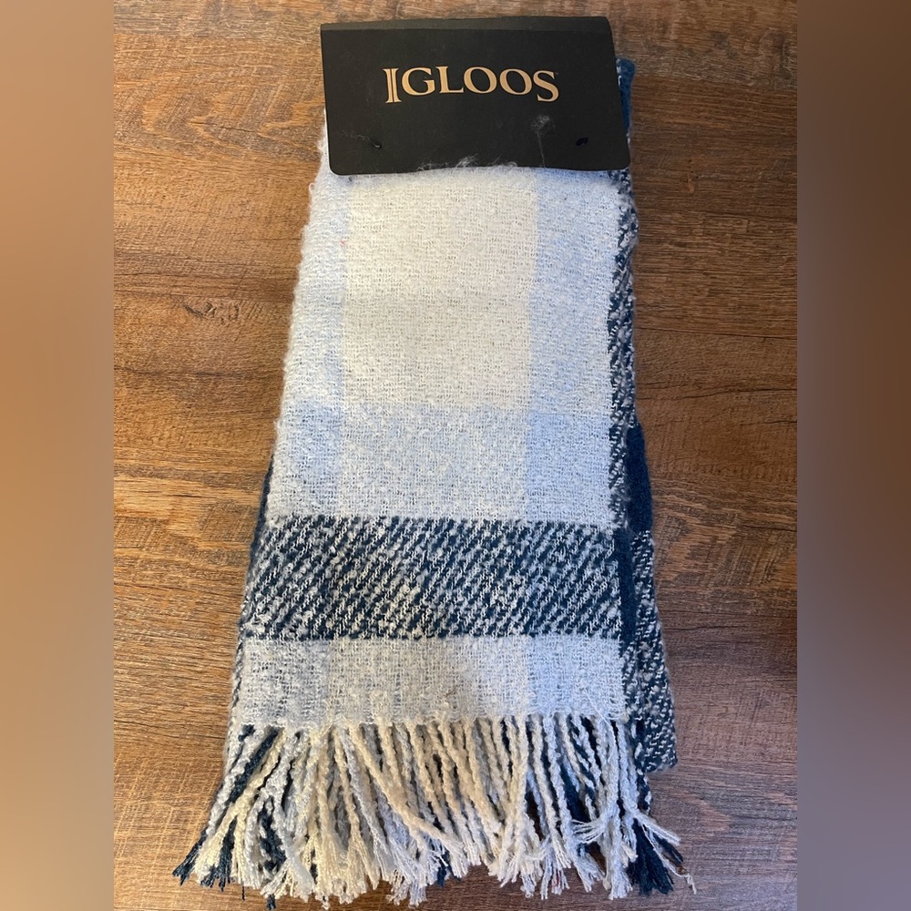 Igloo Navy and Cream Fringed Scarf
